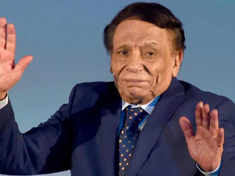 اضغط لمشاهدة الفيديو: أول ظهور لـ عادل إمام بعد أنباء مرضه